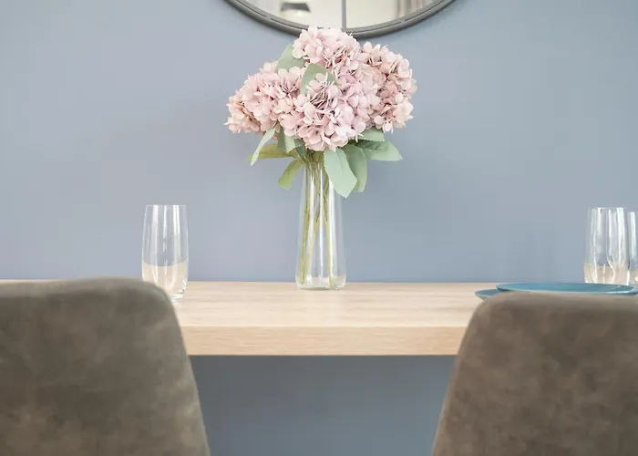 Apartment Wyjatkowy Z Parkingiem Dla 6 Osob By Renters