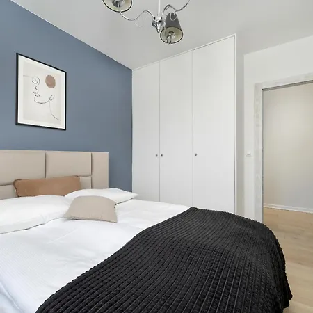 Apartment Wyjatkowy Z Parkingiem Dla 6 Osob By Renters *